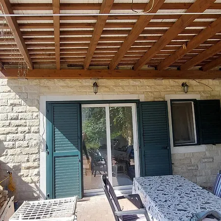 Daire Kula Pergola *